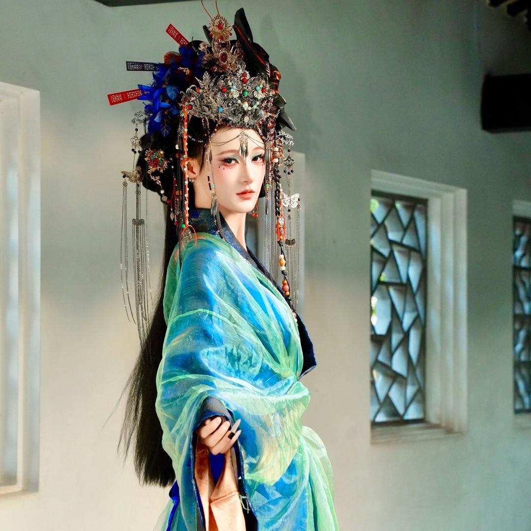 小彤睡不醒