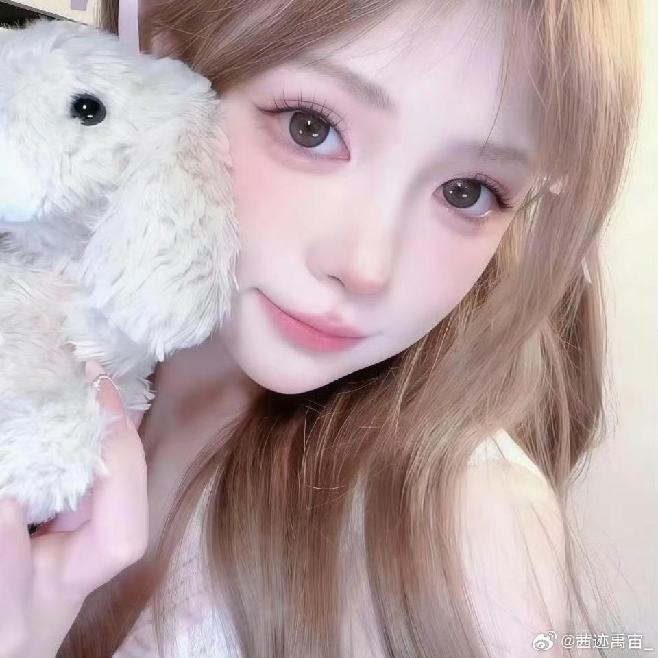 甜心月半猫