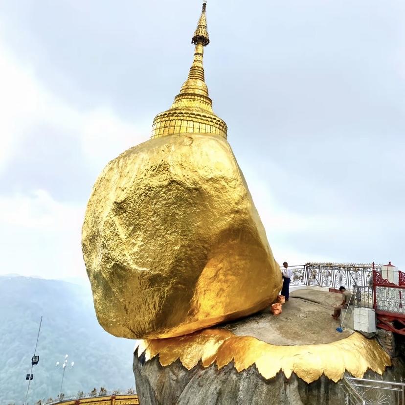 中缅山货样样有各种特产