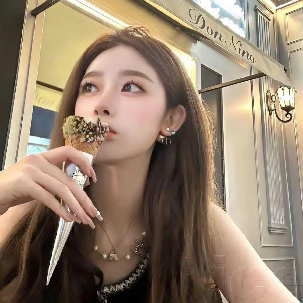 不知名美女