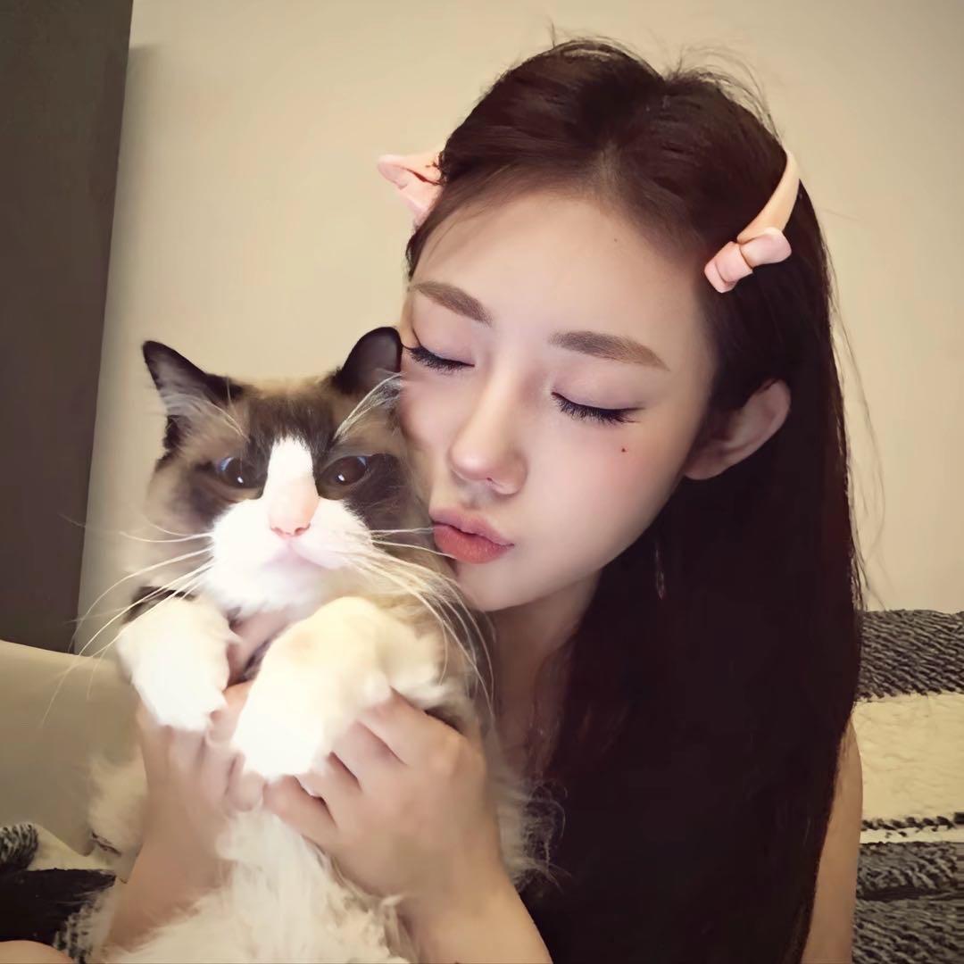 1只小渔.