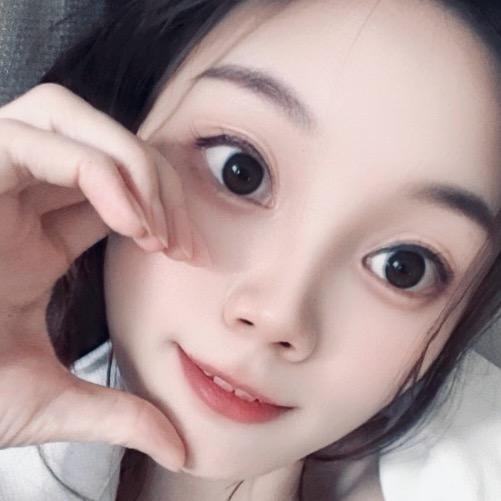 雷小菲
