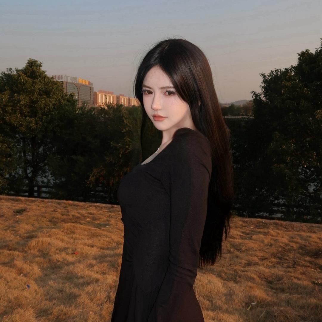 小伊澄澄