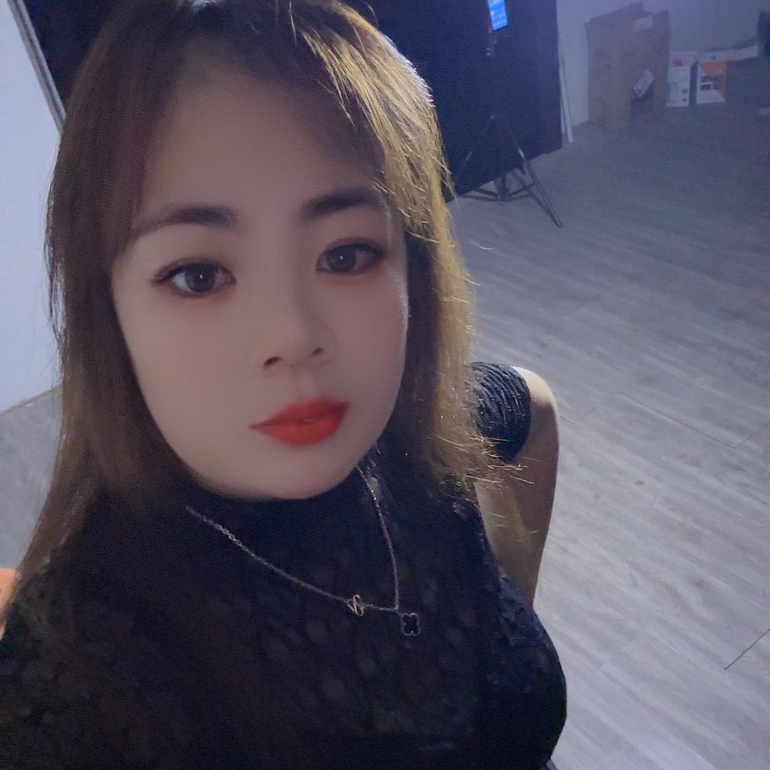 爱跳舞的小仙女😂