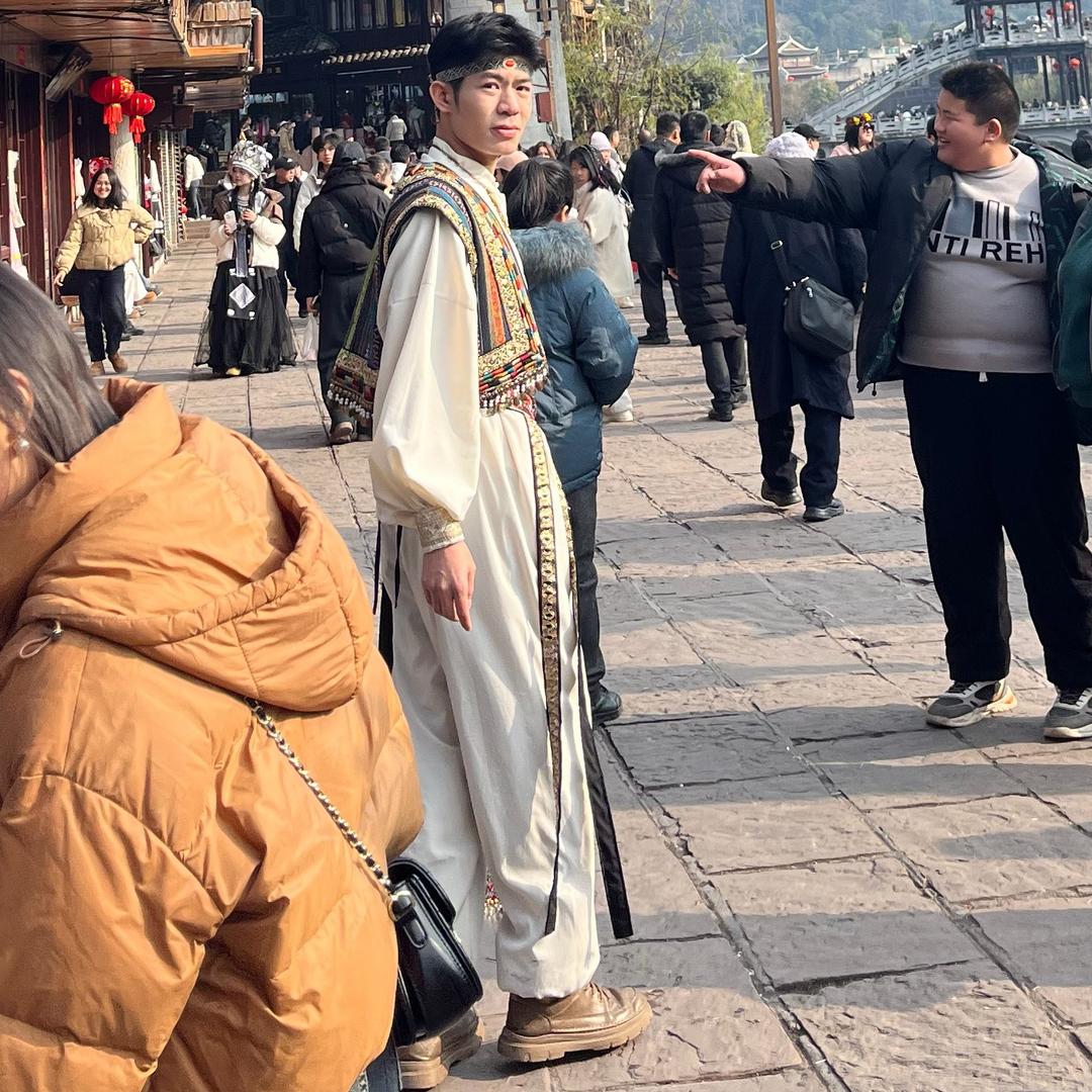 @钻石男孩ＨＰ