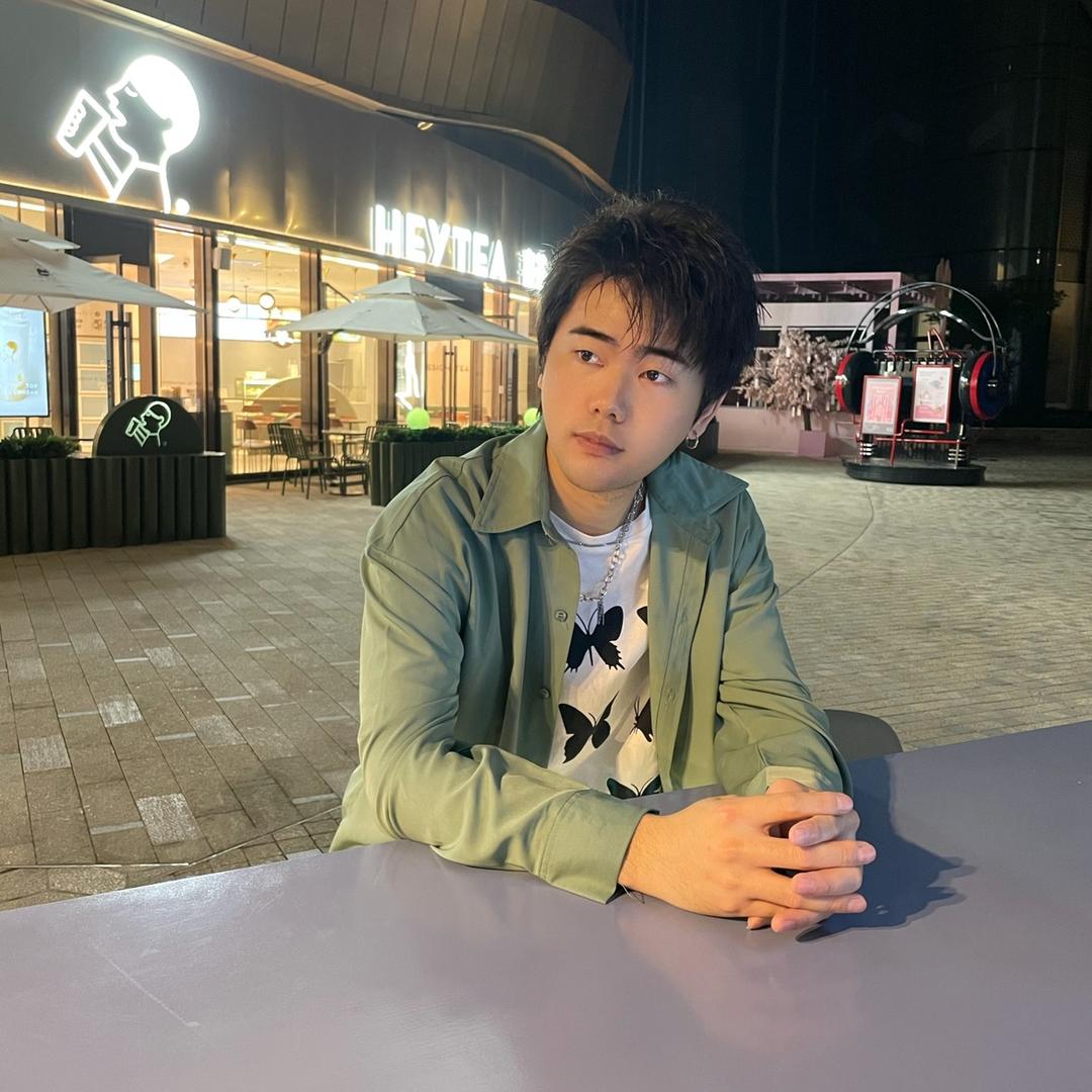 知名造型师_宋辉