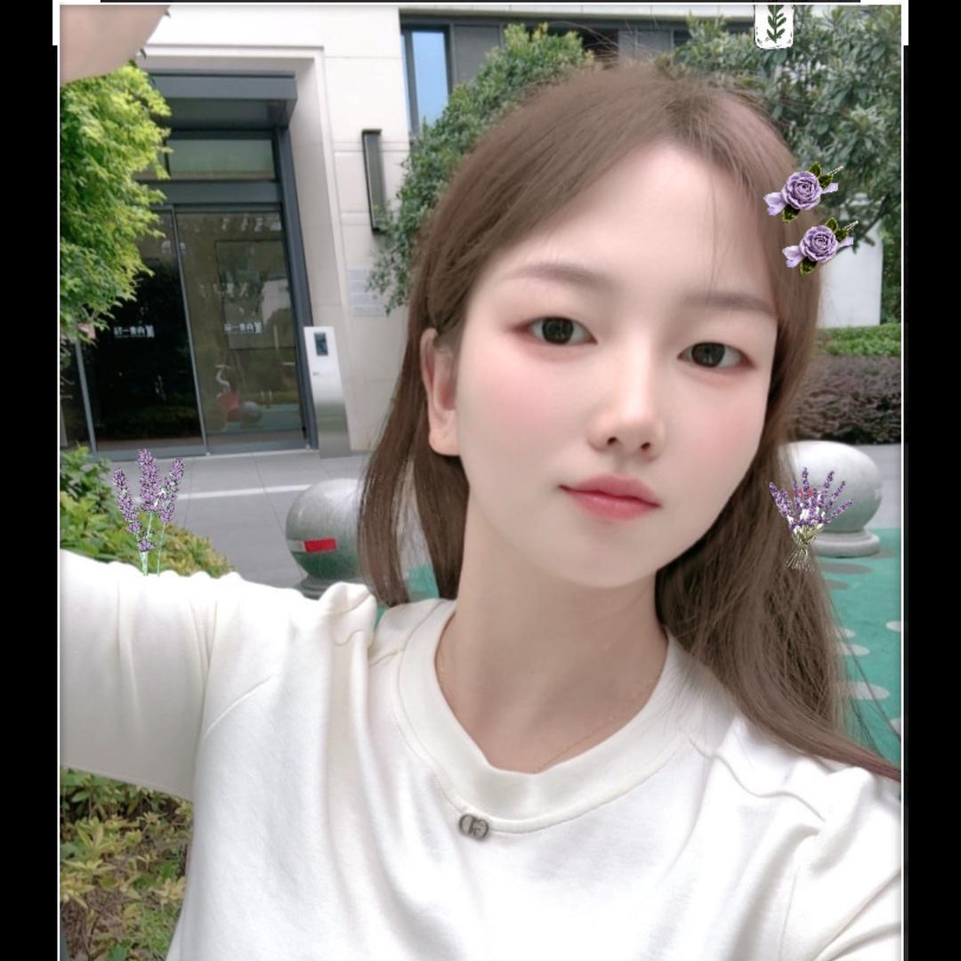 沈丘亿辰装饰设计~莉莉