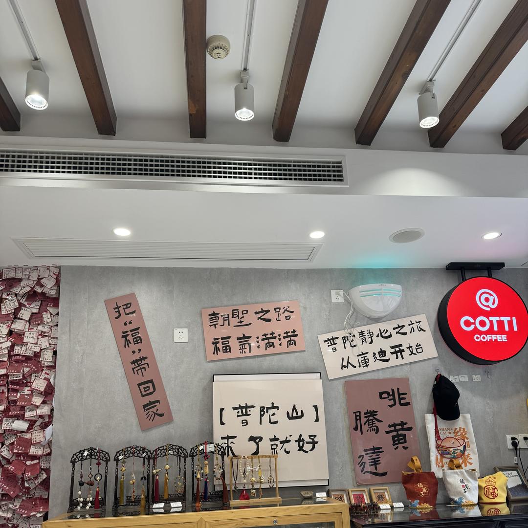 翠玲珑缅风手镯工厂直销