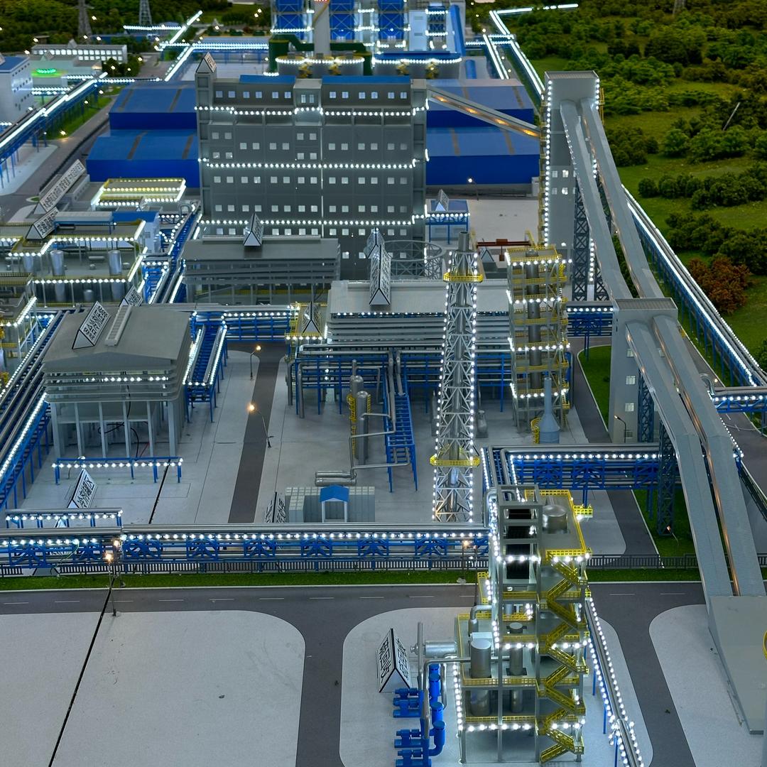 众里寻她千百度…