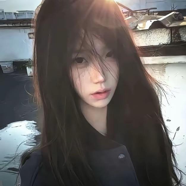 ɞ蟹黄堡^.