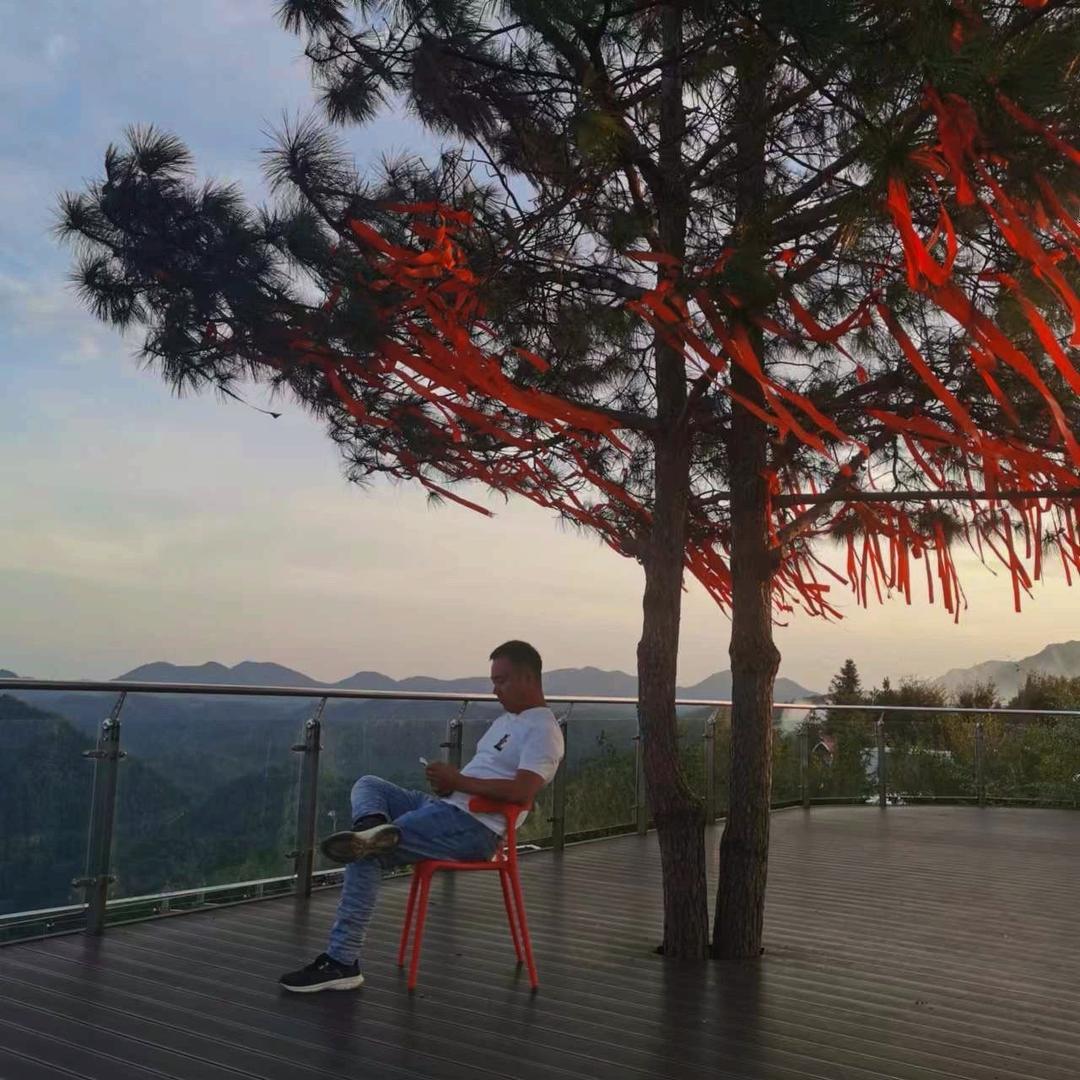 @桑植网红邵教练