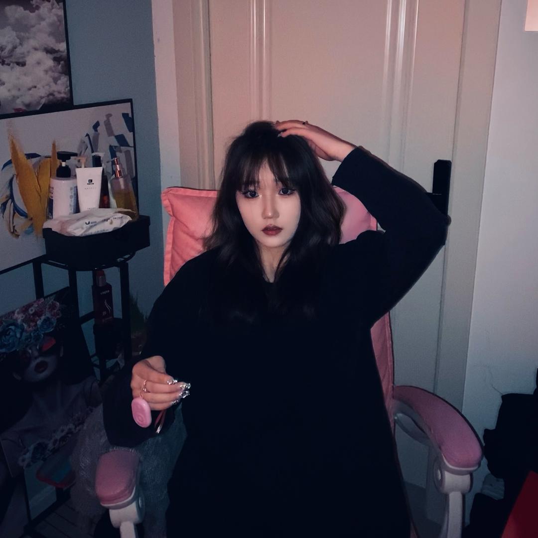 一到晚上就emo