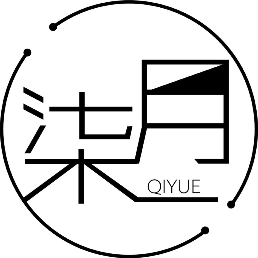 柒月