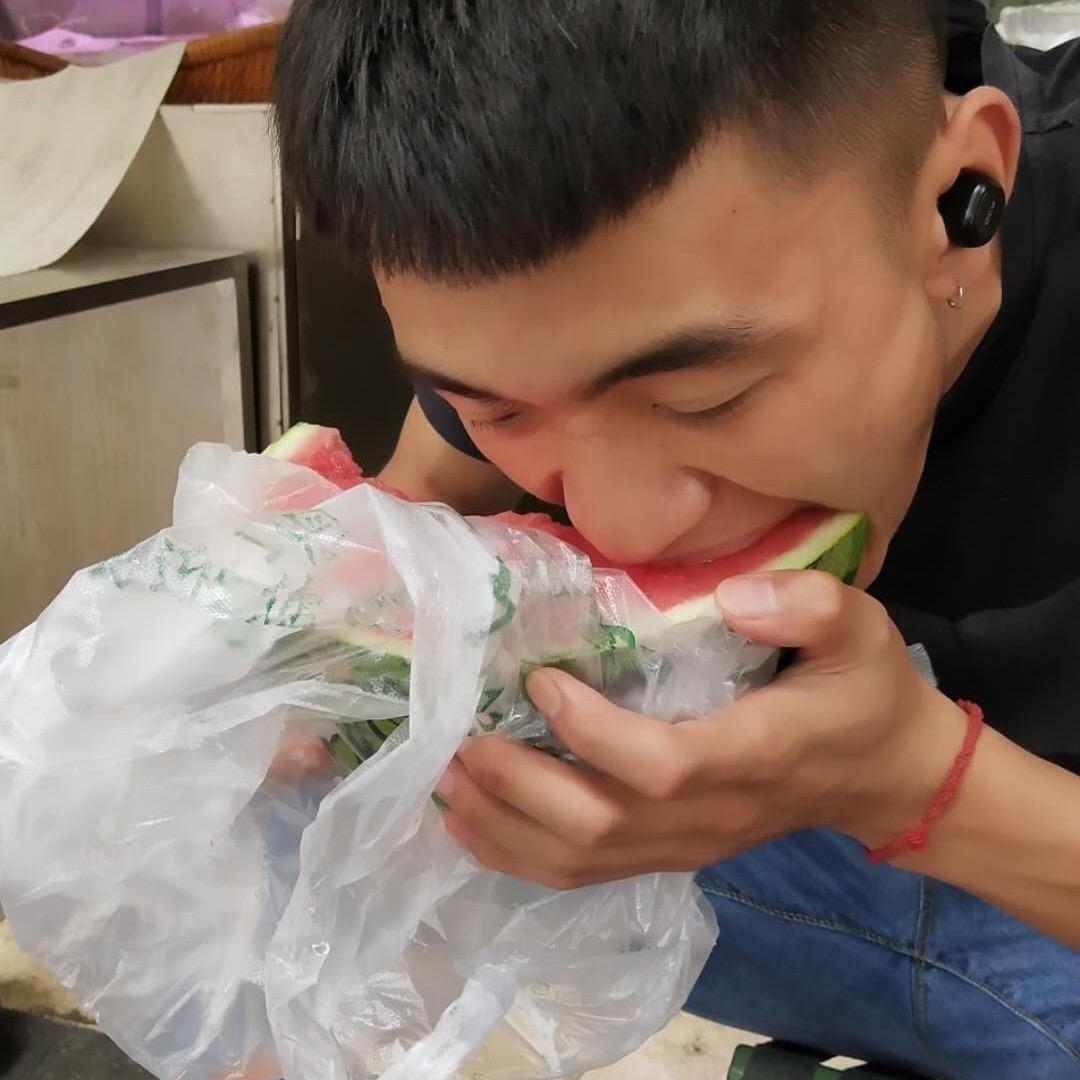 大不溜i