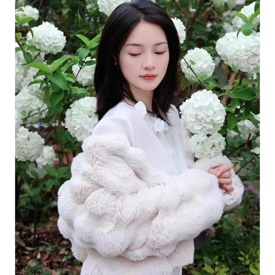 姜氏福运隆绣球居