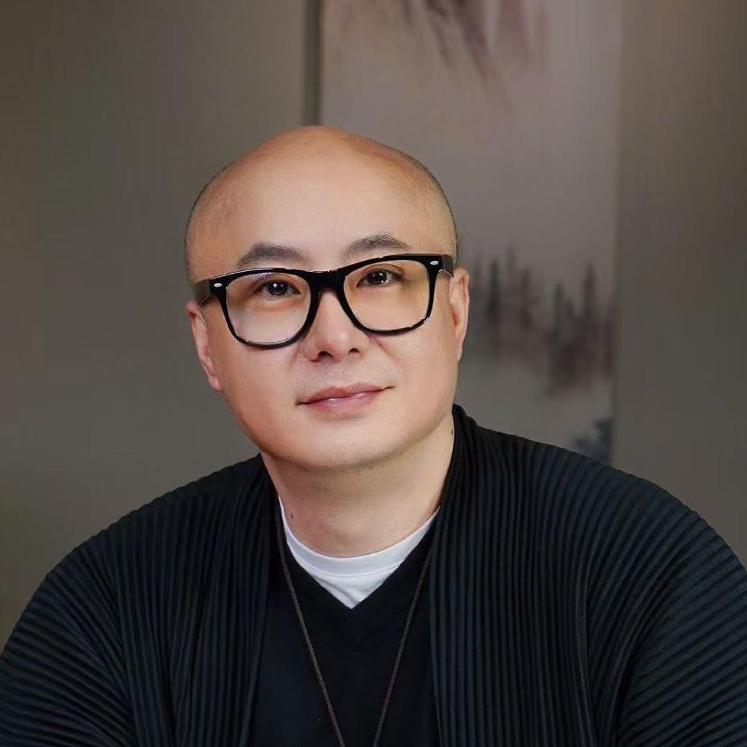 老曹的客厅
