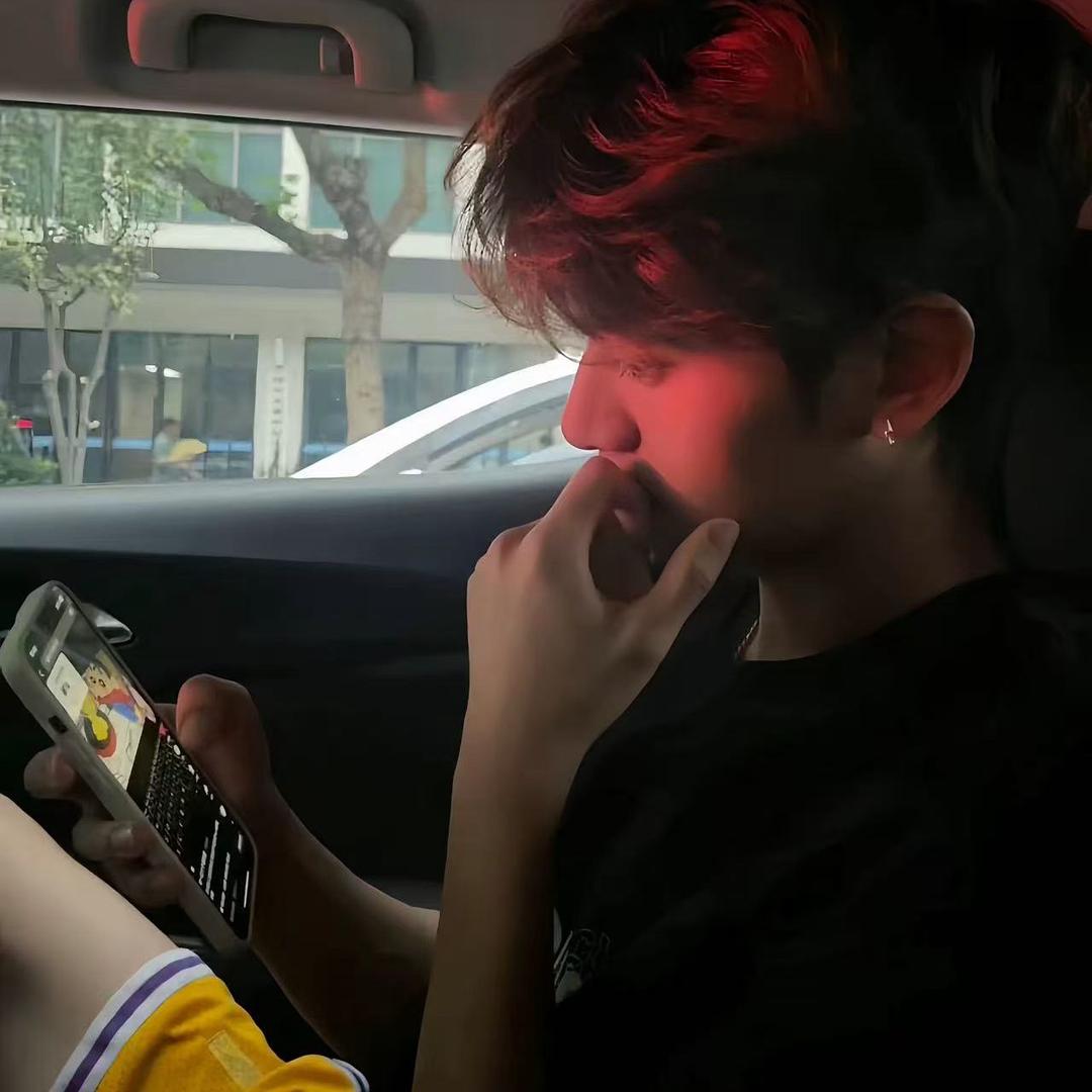 抖音小杰（国服马超，国服花木兰）