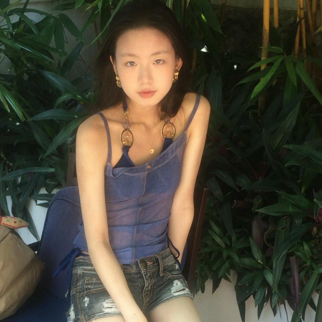 瑄瑄xxxuan.（茉莉奶绿