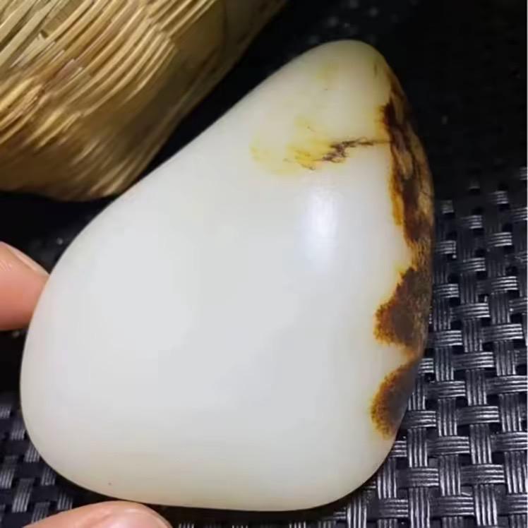 新疆和田玉。