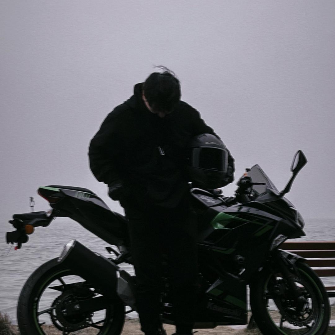 小魏