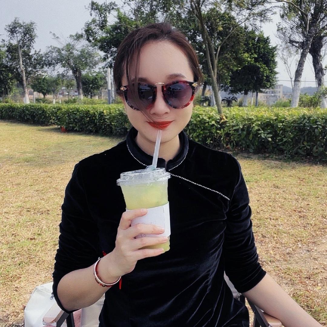 Hello莉莉阿姨