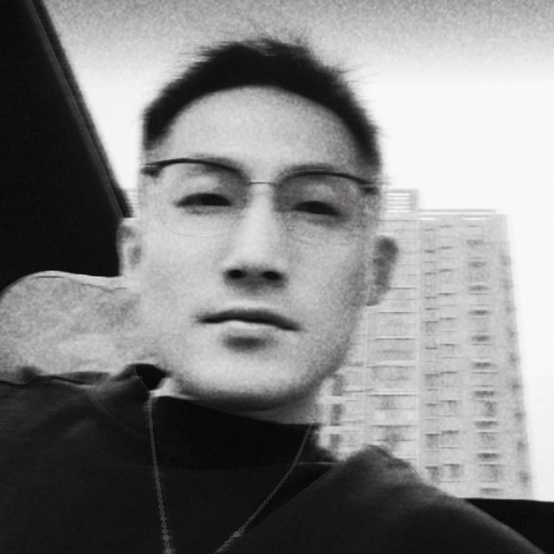 小可总（直播运营陪跑）