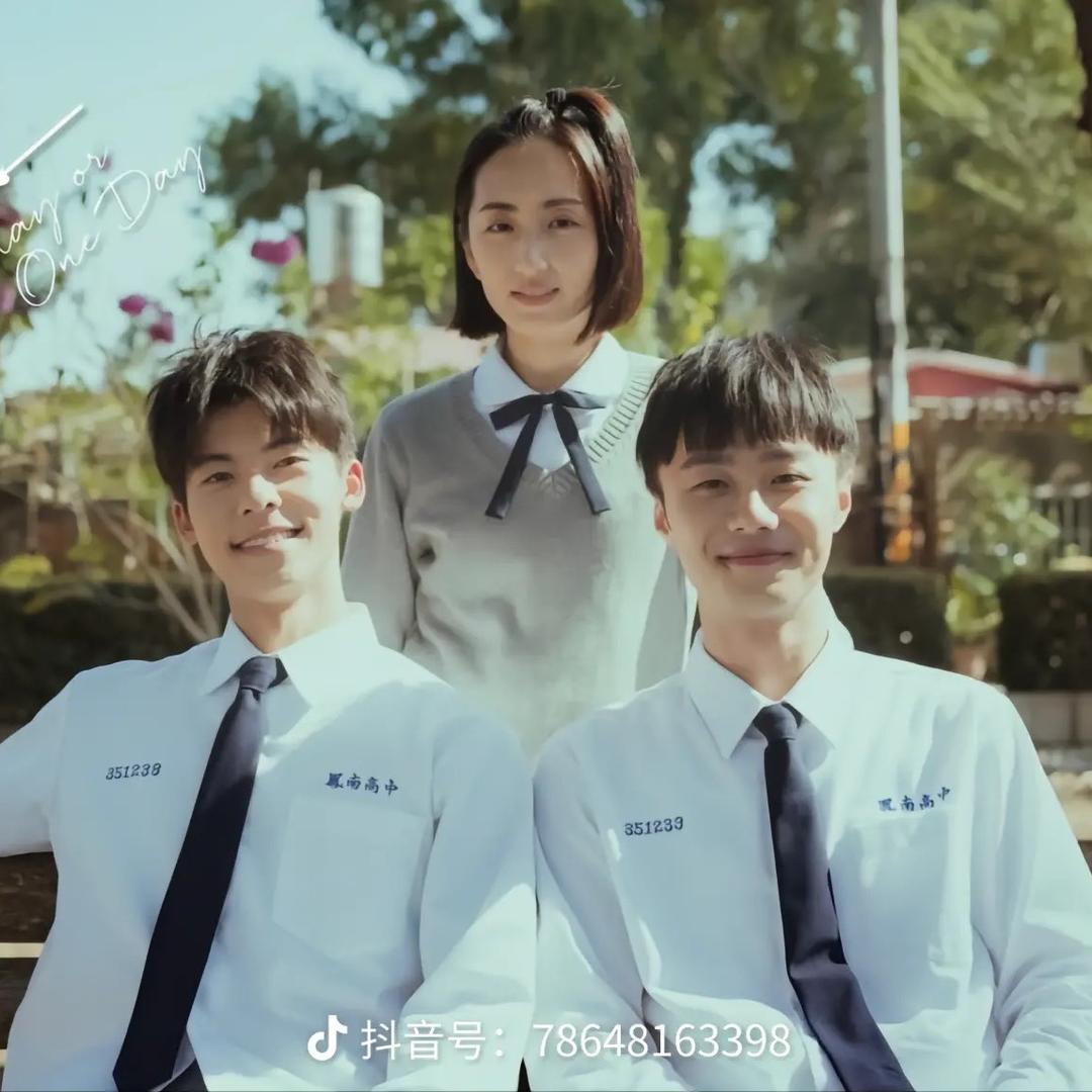 阿*离