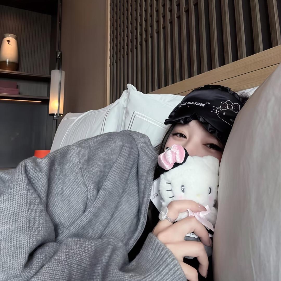 忧郁小蛋卷