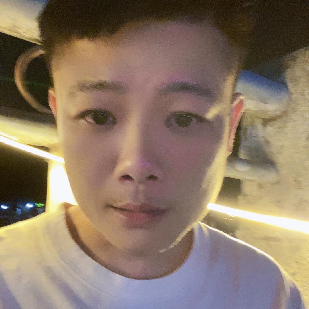 😑陈小七