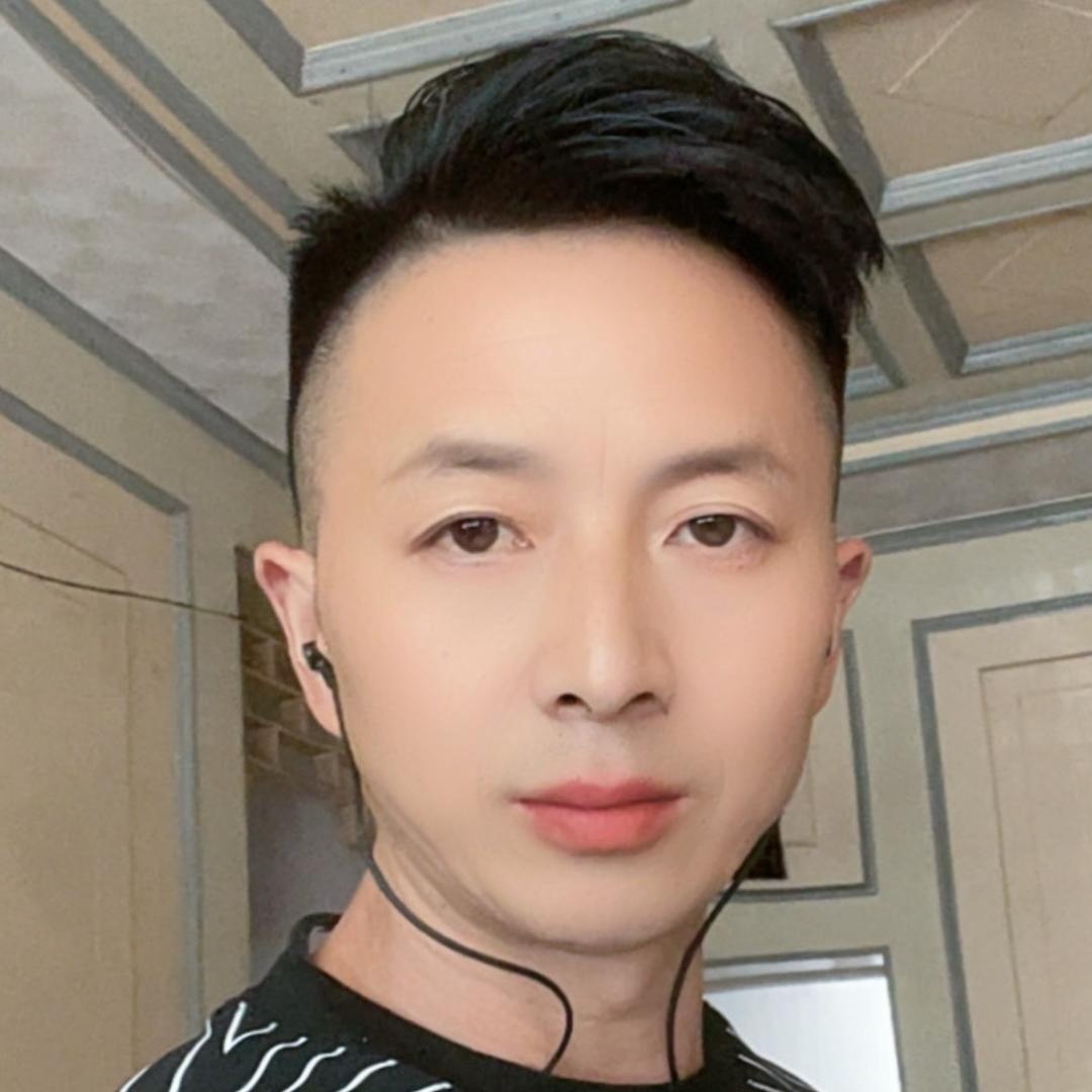 霸气男孩