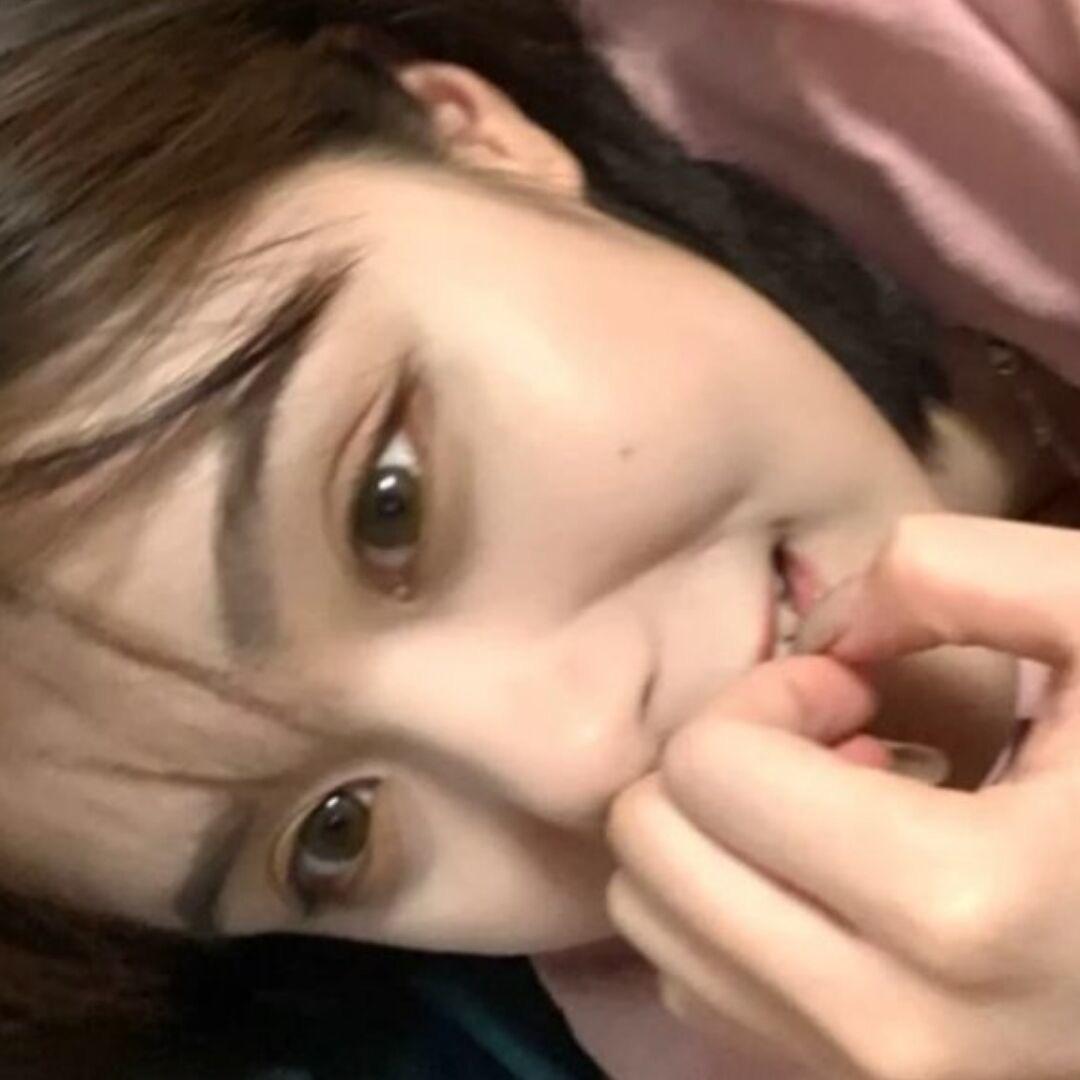 两个雯-