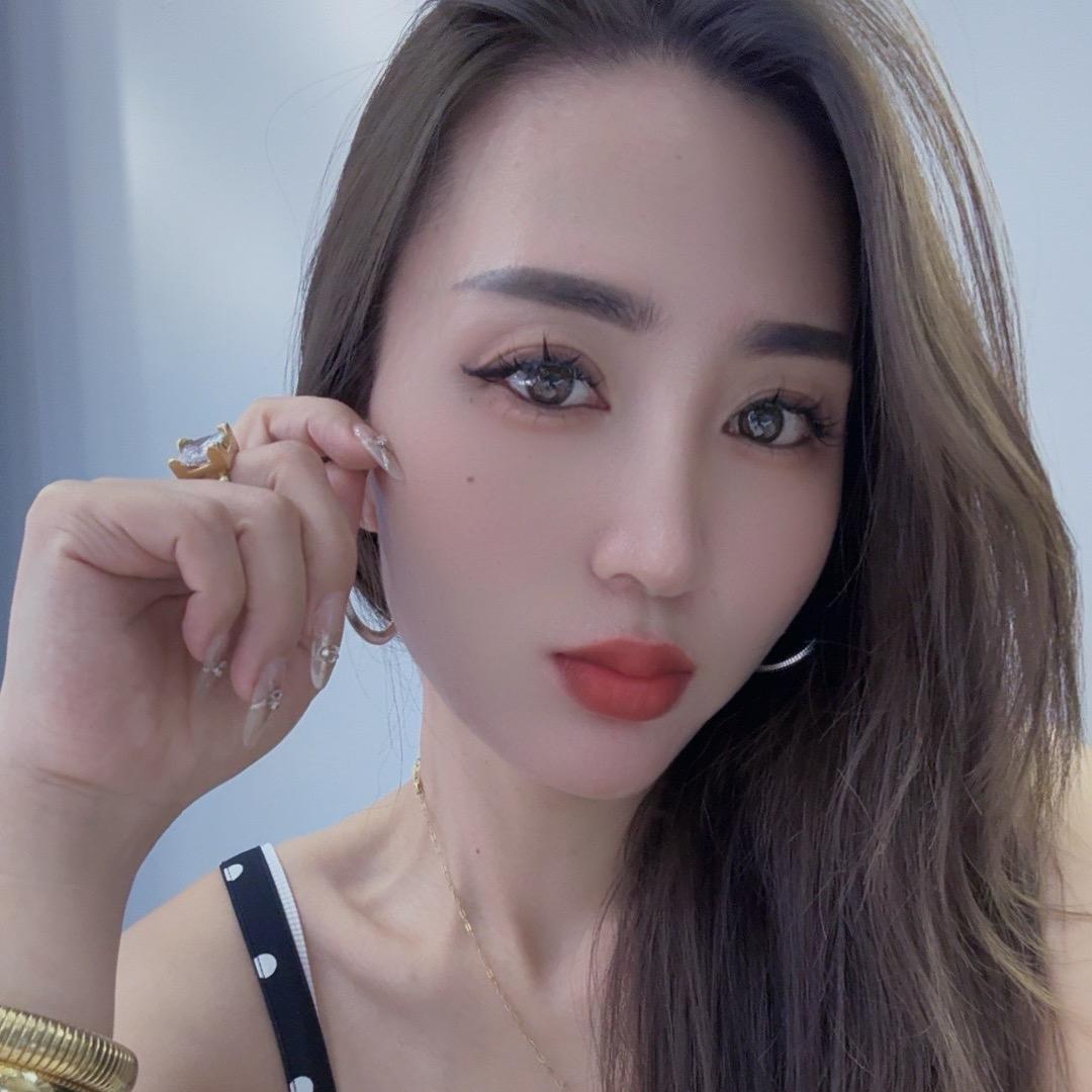 娜娜