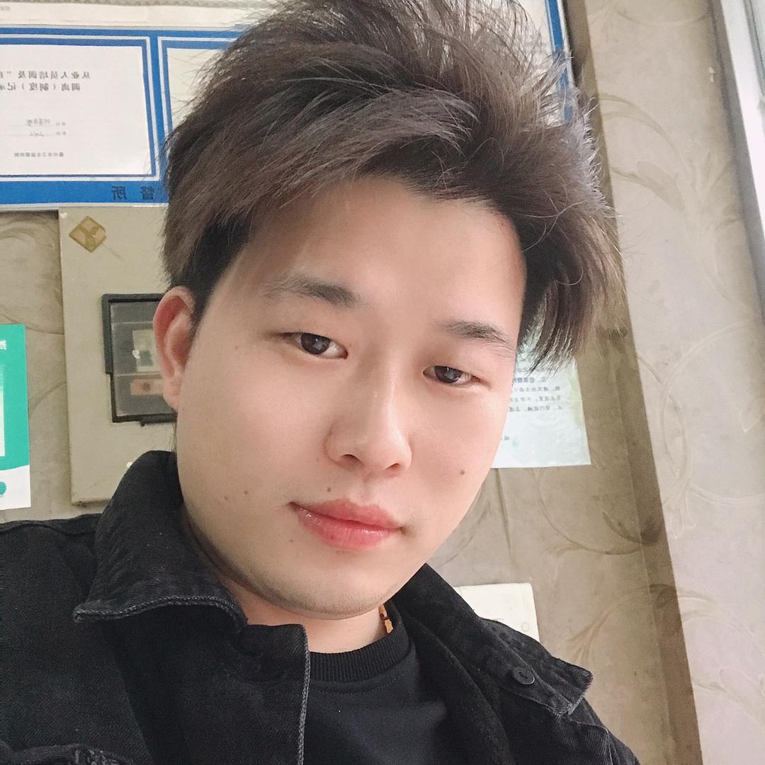 嘉兴阿刚男士发型设计