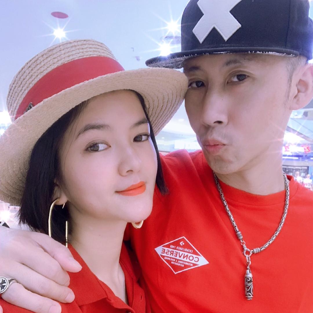 周瑶夫妻