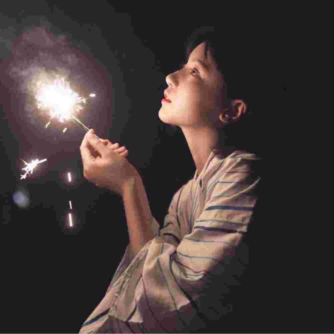 芳菲落尽梨花白