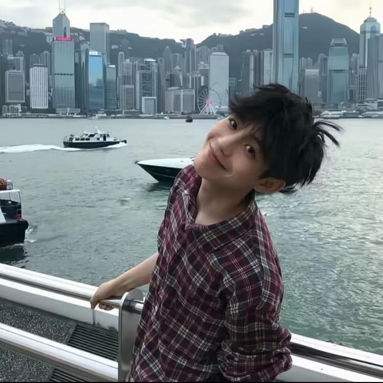 @悲伤修勾