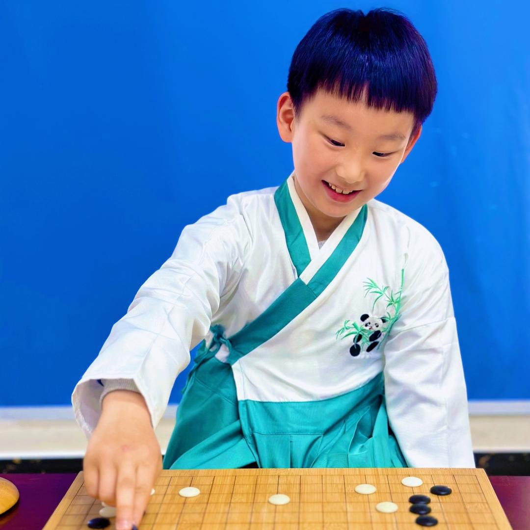 凯子～爱下围棋的羽毛球运动员