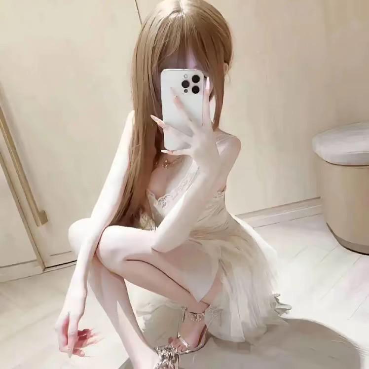 妍妍