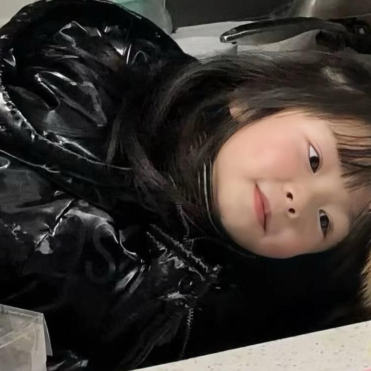萍.