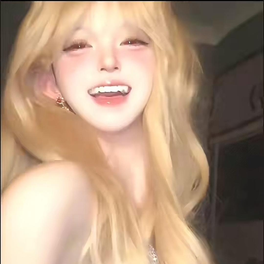 779
