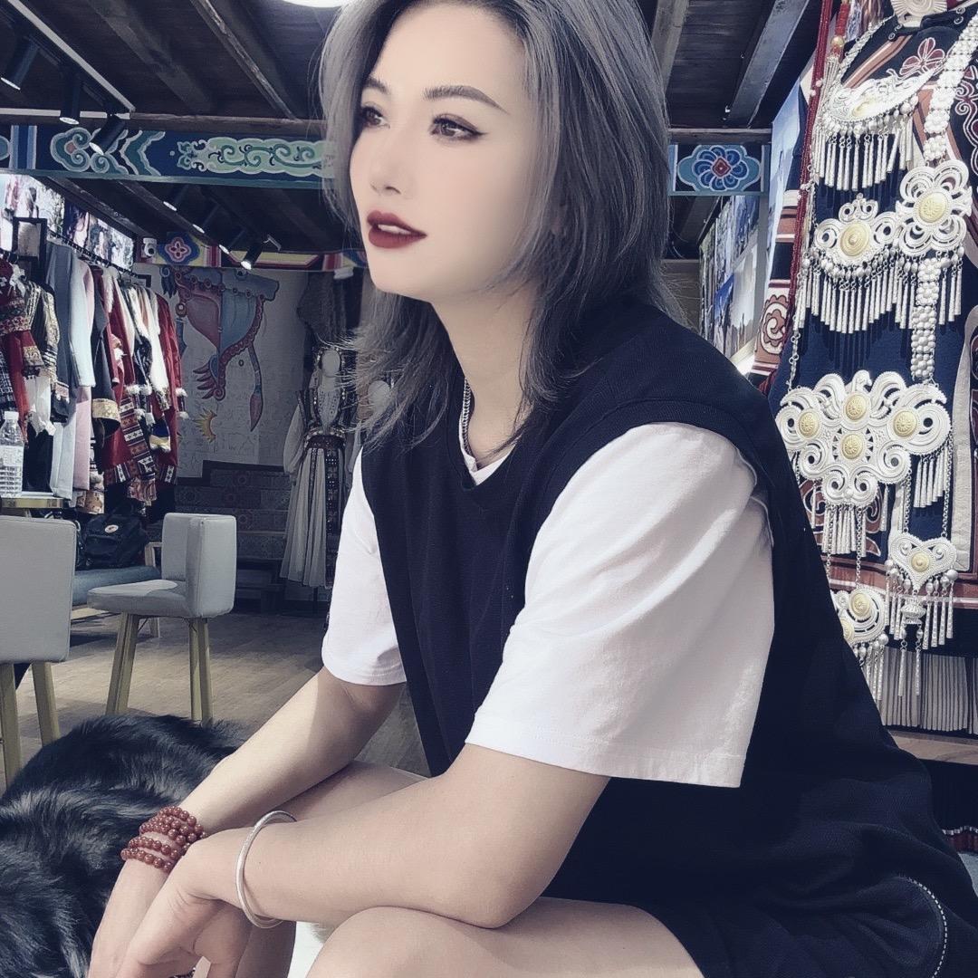 化妆师ℳ *依莫*ℳ