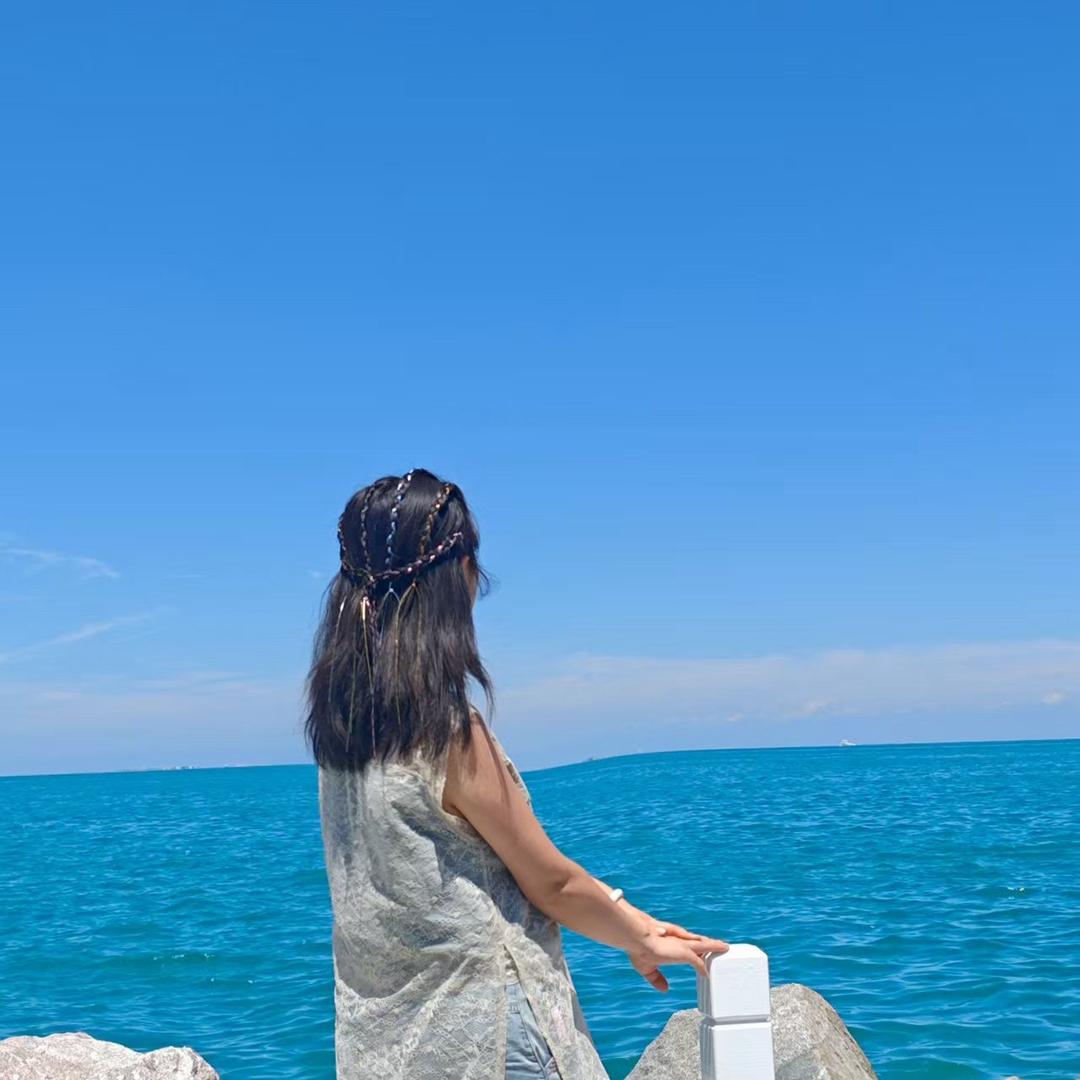 山茶花开在年糕里