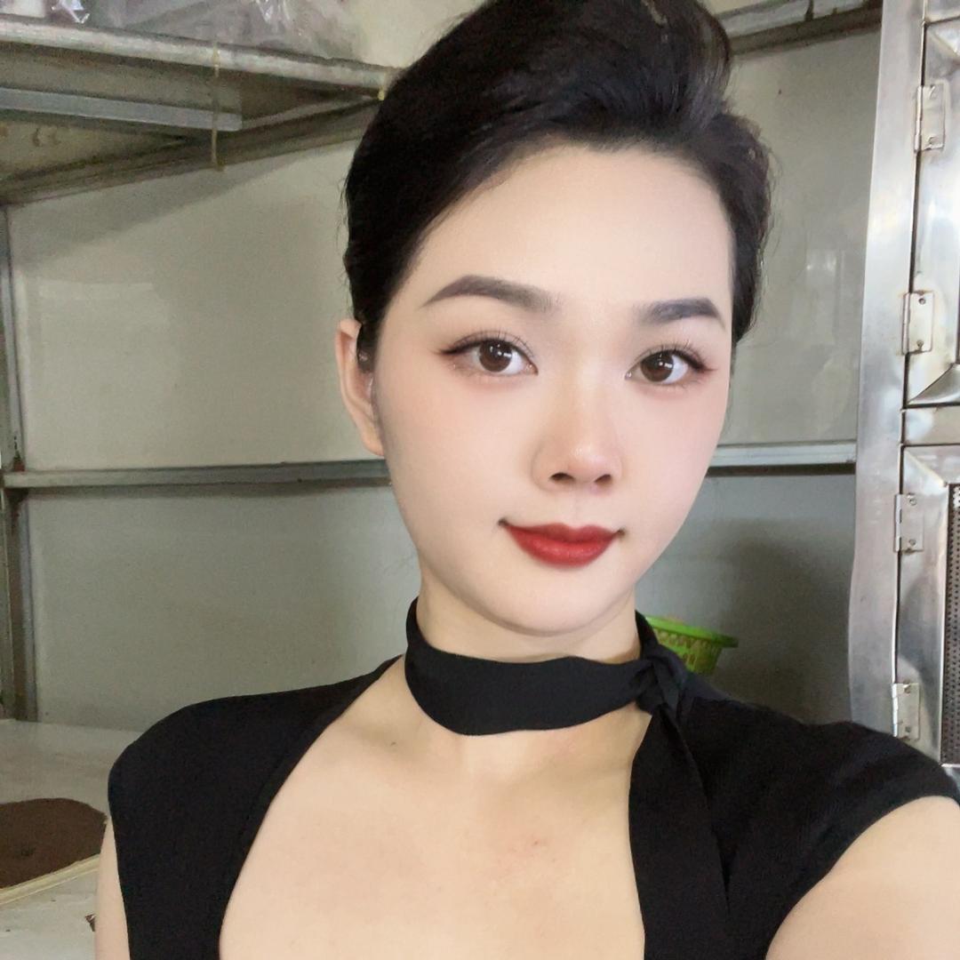 琪