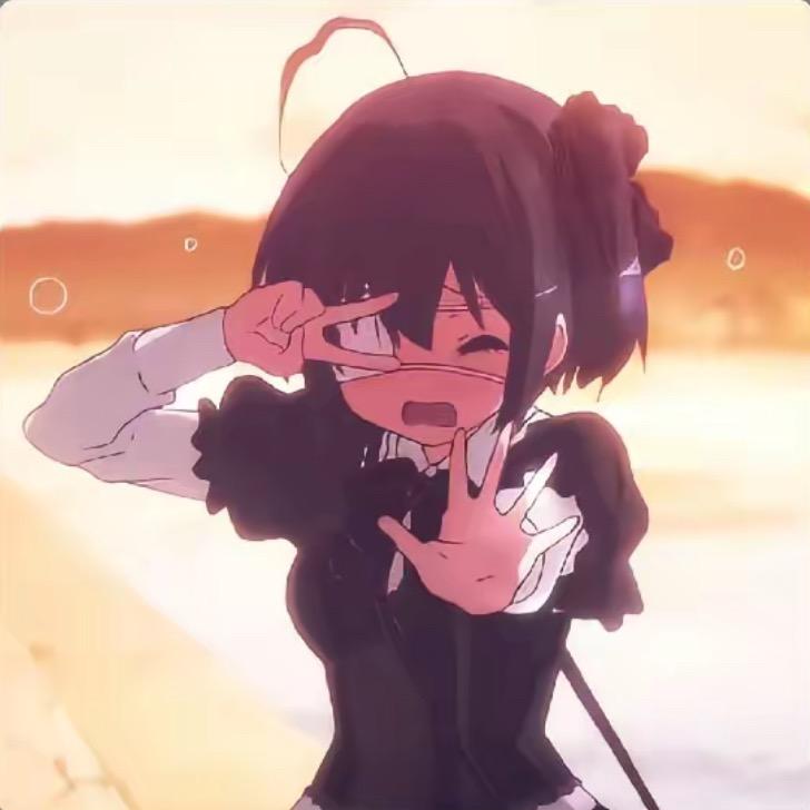 菠萝甜心妮