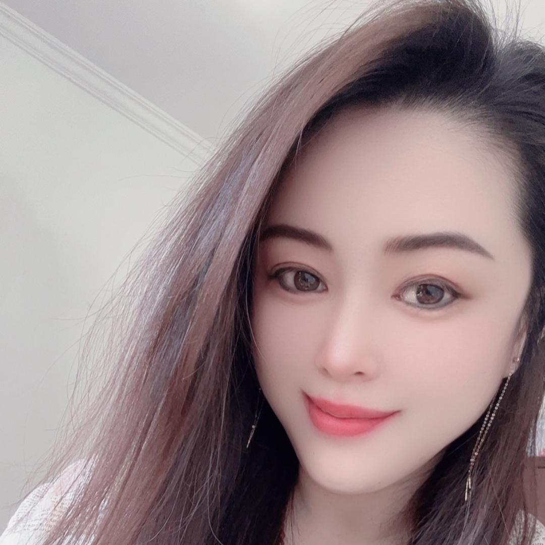 😘东北虎伟姐
