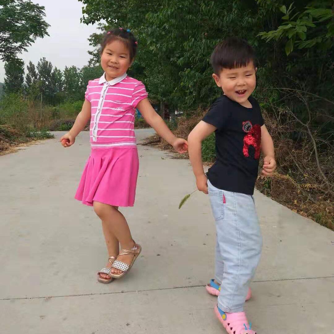 @哥的快乐你不懂@