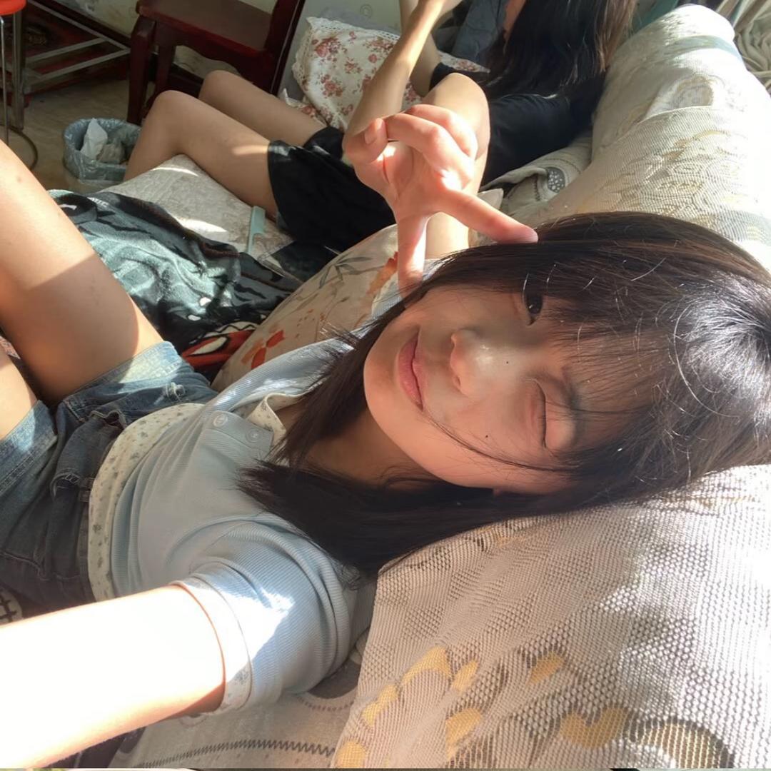 香蕉你个笨奶奶