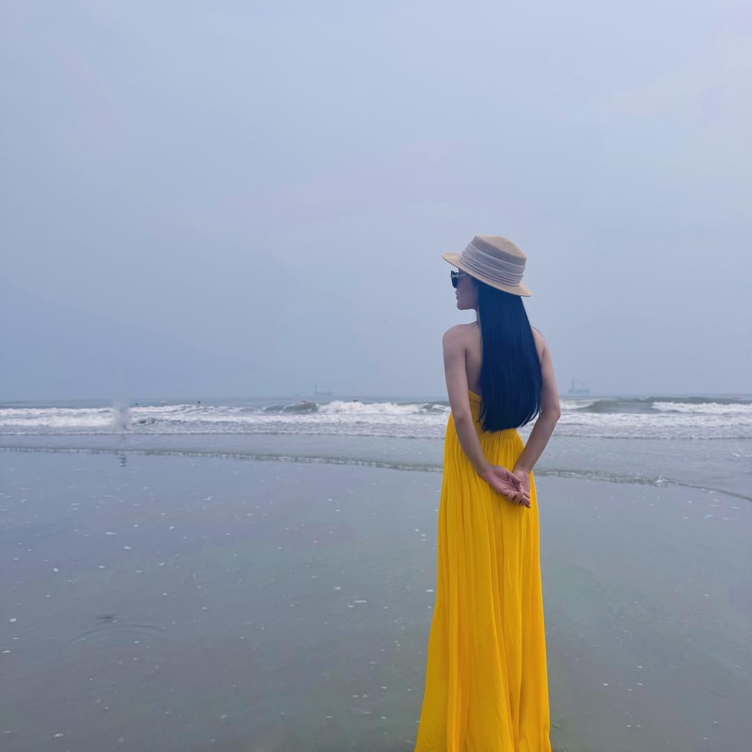 倩姐程大头文化传媒有限公司