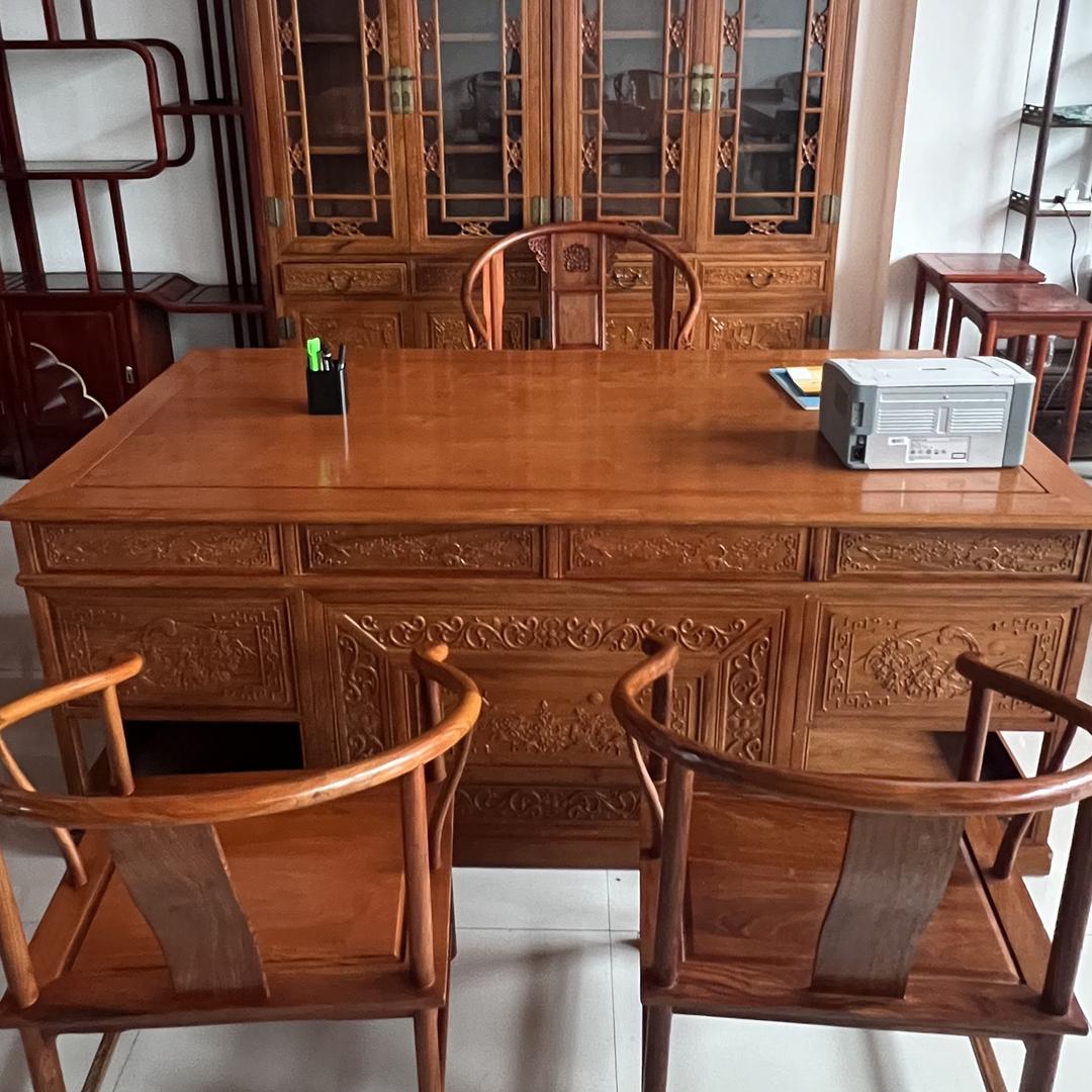 沈丘县宁宁实木家具