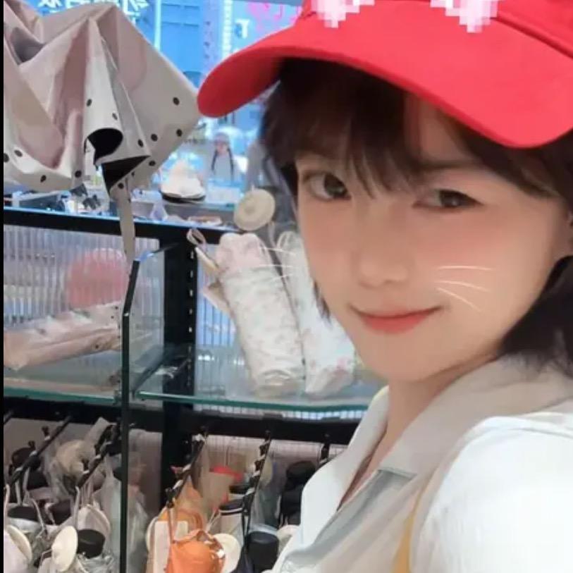 天才的夏洛🪄✨